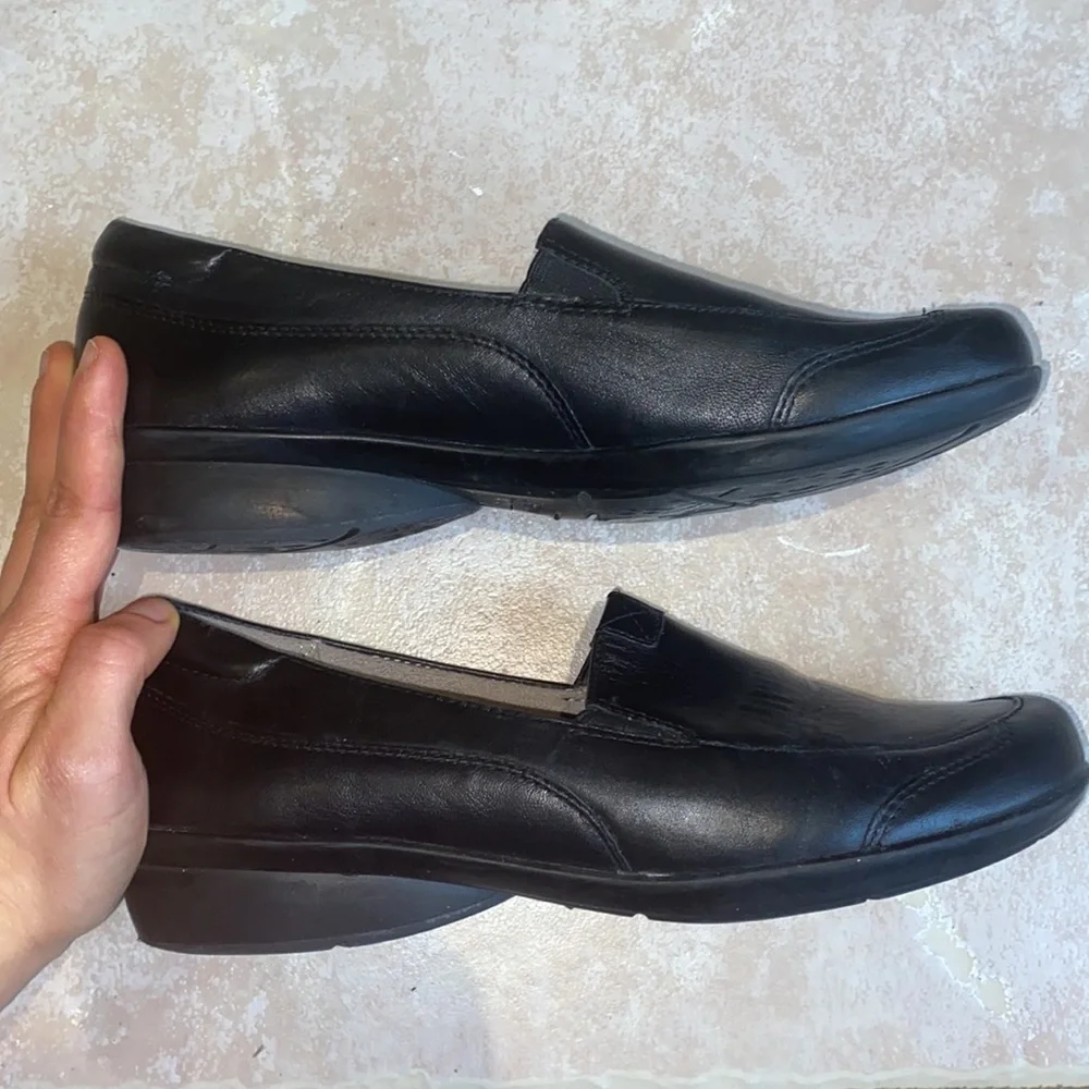 Naturalizer Back Flats Size 7.5 - Picture 2 of 7